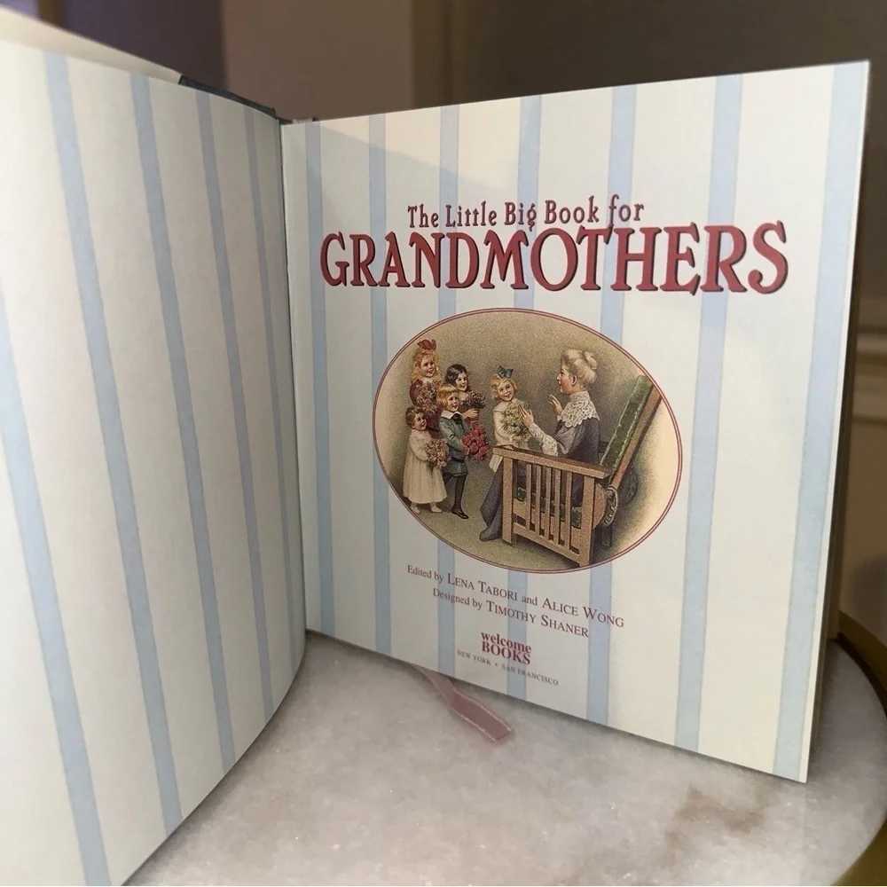 The Little Big Book for Grandmothers 2002 First Edition Keepsake Gift Book